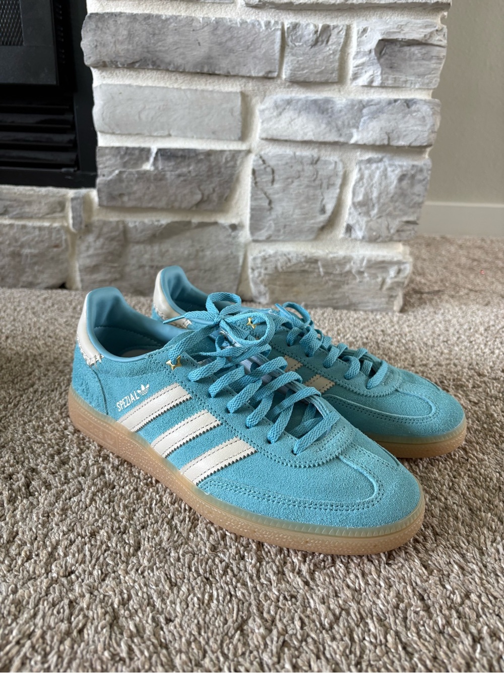 adidas Spezial Women’s Suede Sneakers in Teal with White Stripes - Picture 1 of 4